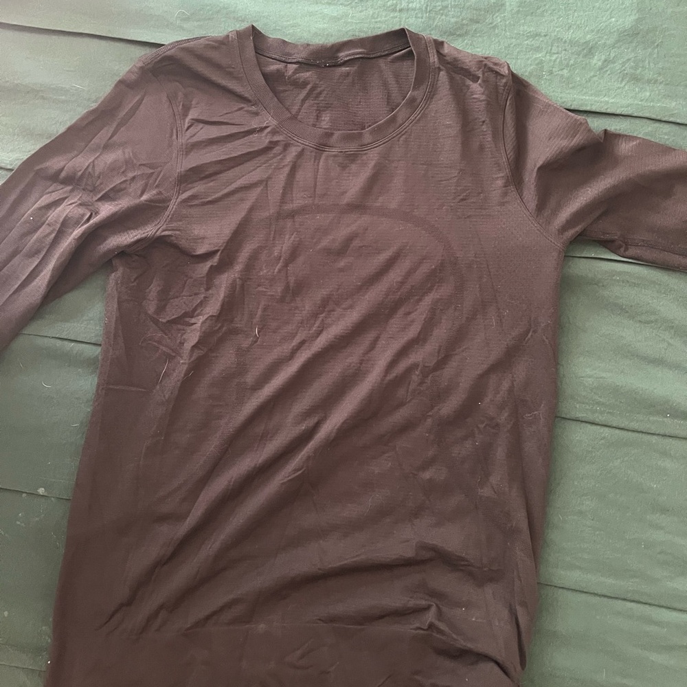 Like new lulu lemon loose fit long sleeve